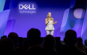 Modertorin für KI Dell Technologies München